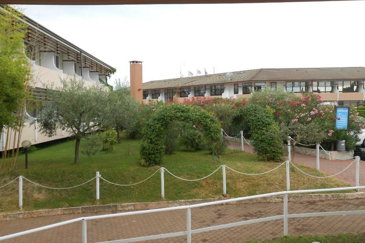 Hotel Centro Turistico Gardesano بوسولينغو المظهر الخارجي الصورة
