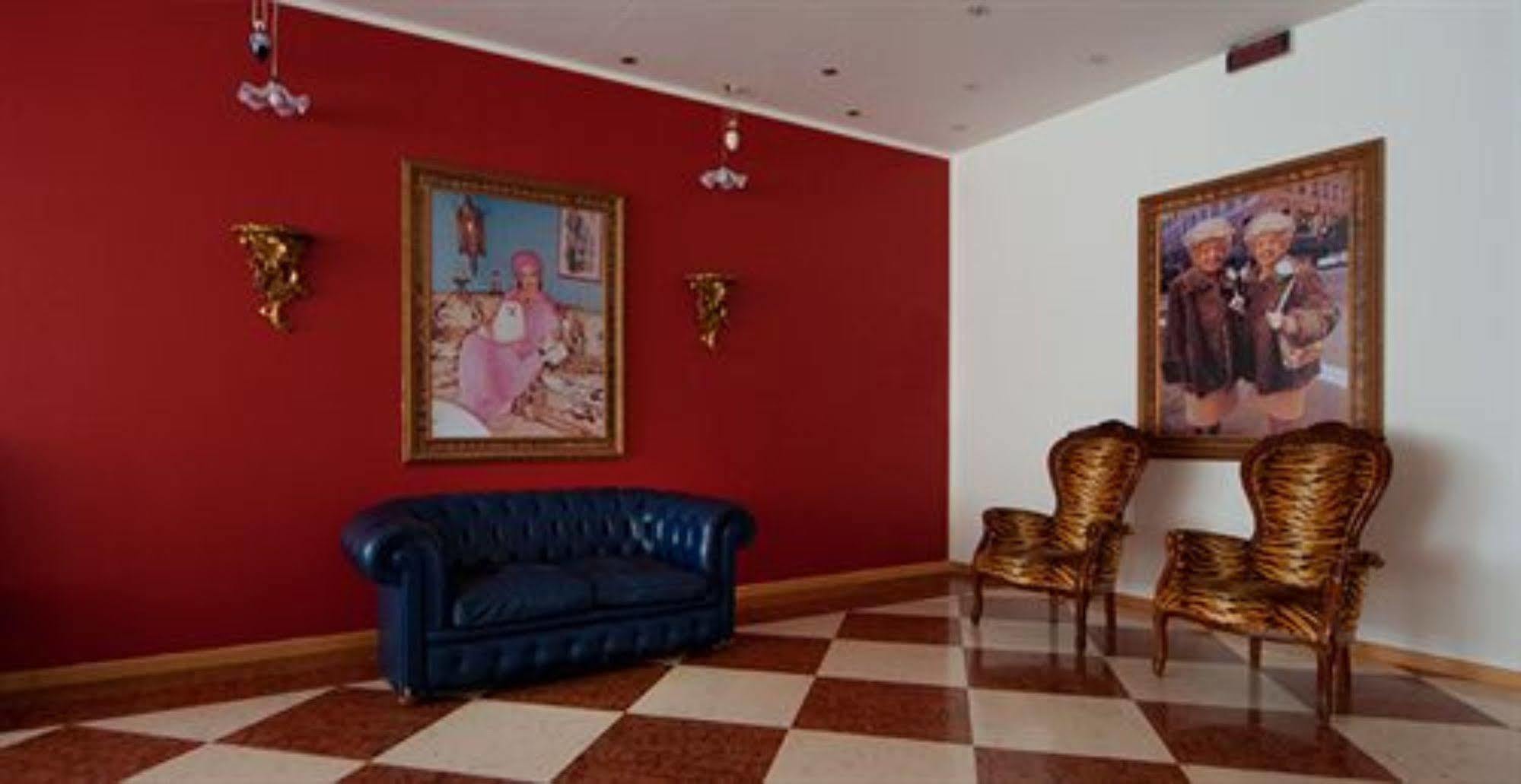 Hotel Centro Turistico Gardesano بوسولينغو المظهر الخارجي الصورة