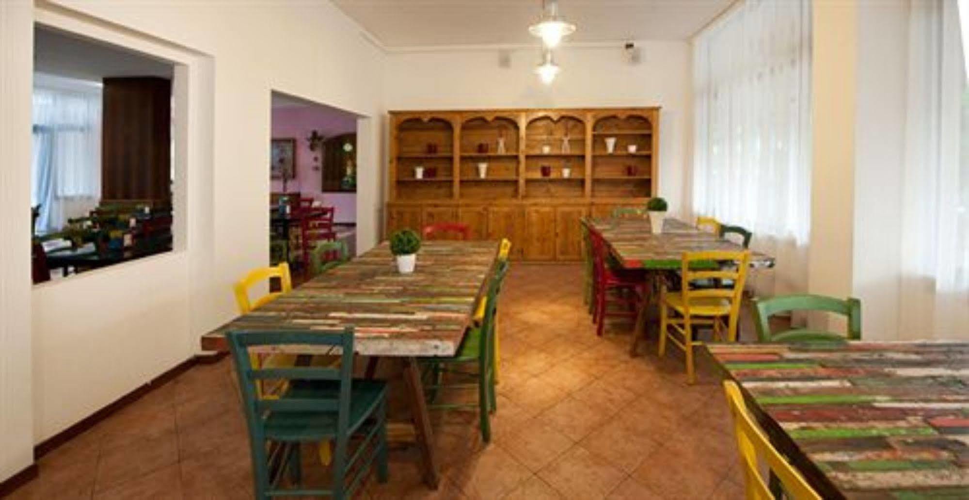 Hotel Centro Turistico Gardesano بوسولينغو المظهر الخارجي الصورة