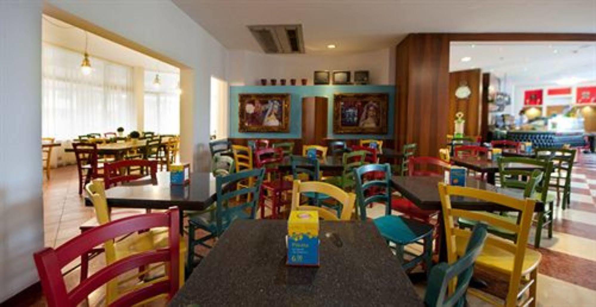 Hotel Centro Turistico Gardesano بوسولينغو المظهر الخارجي الصورة